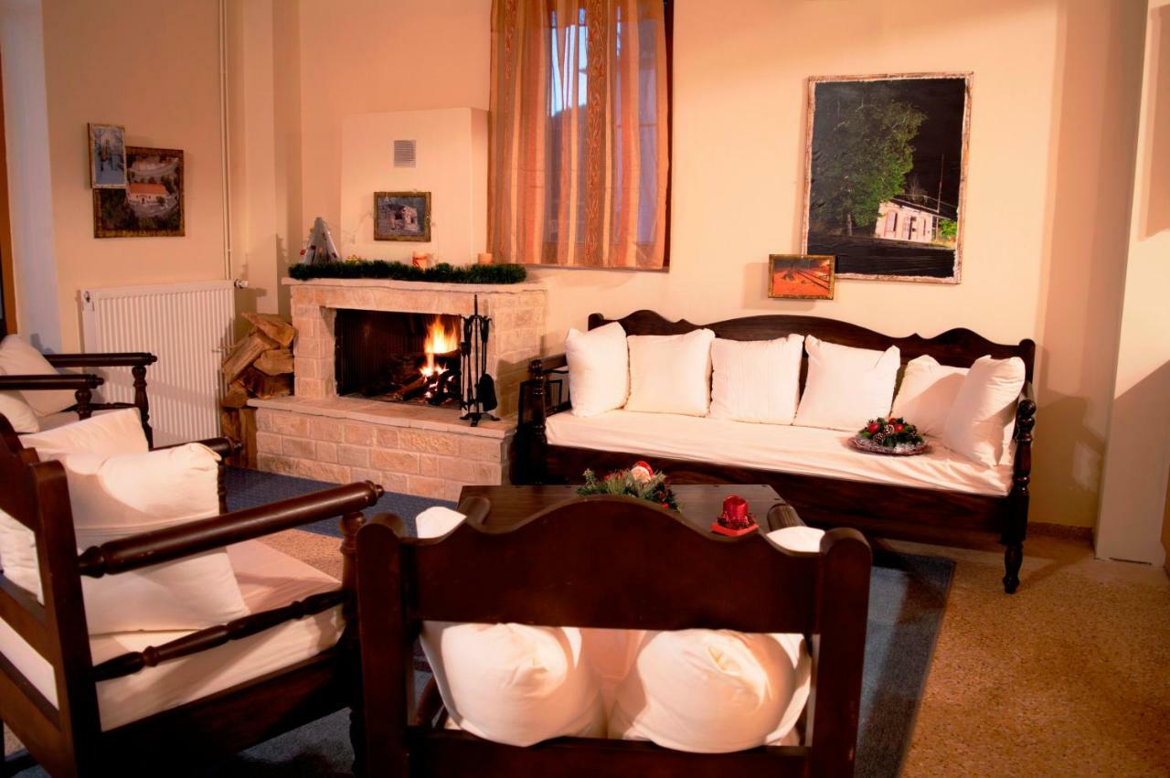 Xenon Achladokampos Hotel Bagian luar foto